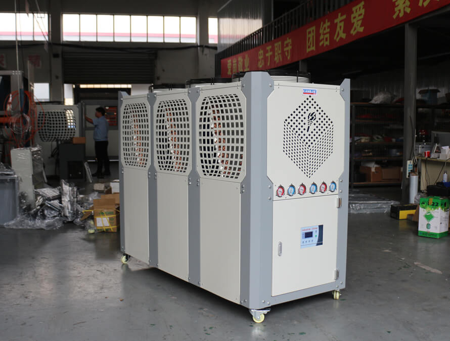 工业箱式冷水机的配置与用途